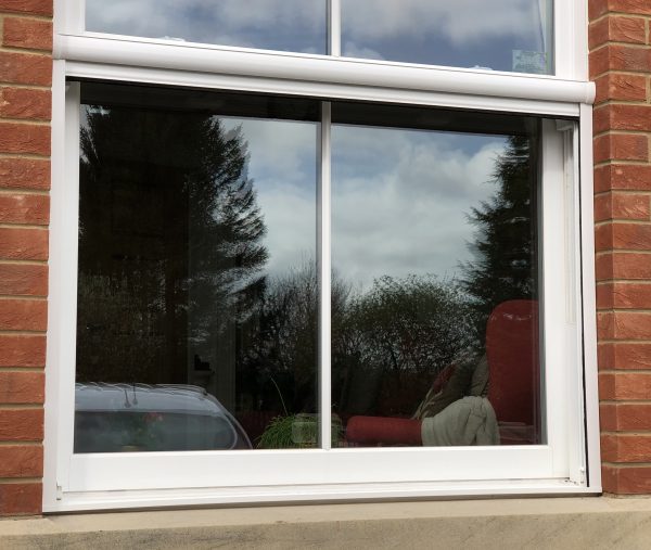 retractable insect screen for windows